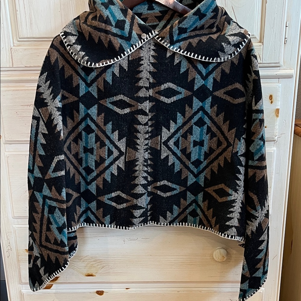 NWOT Hooded Cape with Geometric Design - Black, Blue, Brown